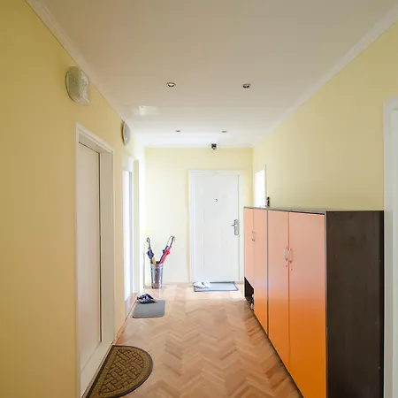 Trzaska With Free Parking Apartman *