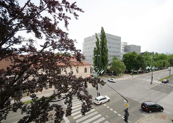 Apartment Trzaska With Free Parking