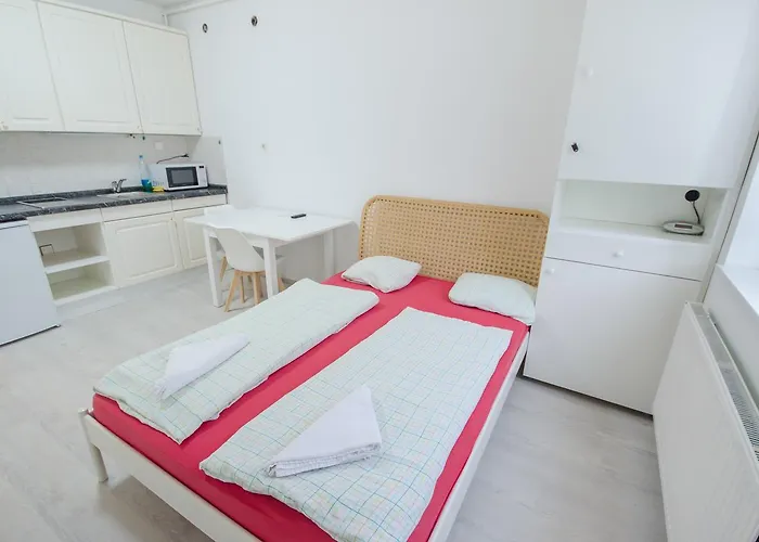 Trzaska With Free Parking Apartament *